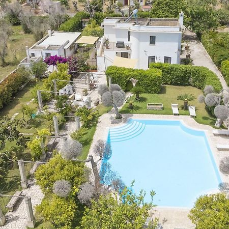 Villa Lisa Garden And Pool - Happy Rentals Melendugno Exteriér fotografie