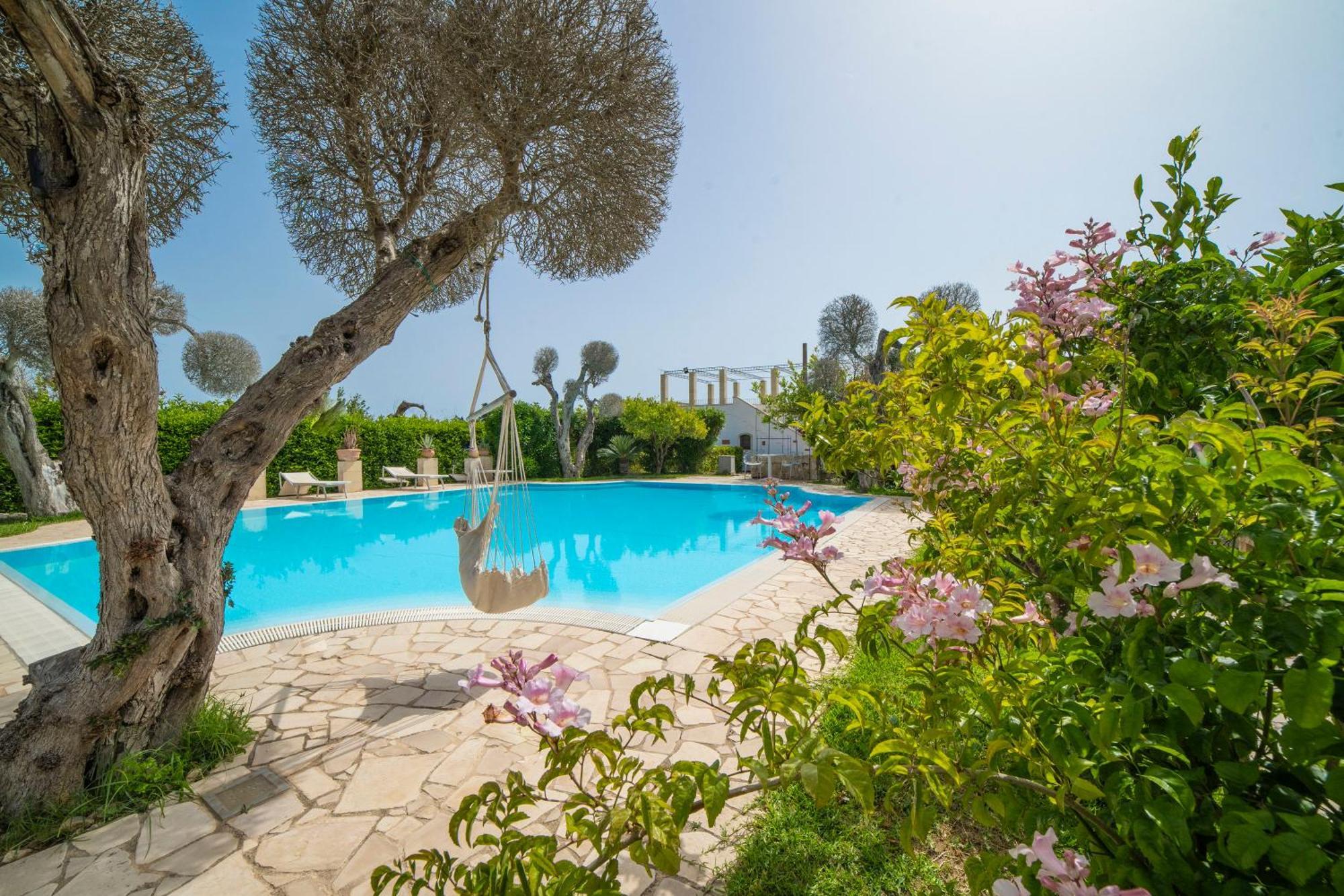 Villa Lisa Garden And Pool - Happy Rentals Melendugno Exteriér fotografie